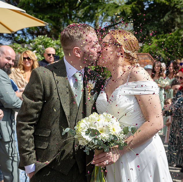 Claire and David at Ashton Lodge