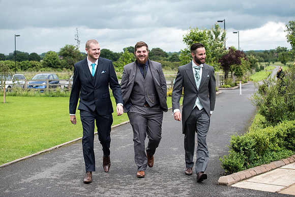 Mythe Barn wedding photographer Warwickshire