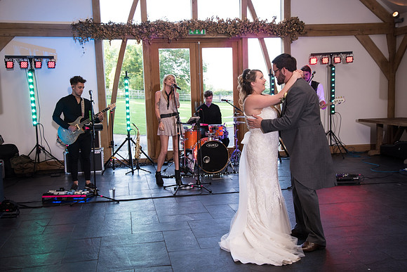 Mythe Barn Warwickshire wedding photographer