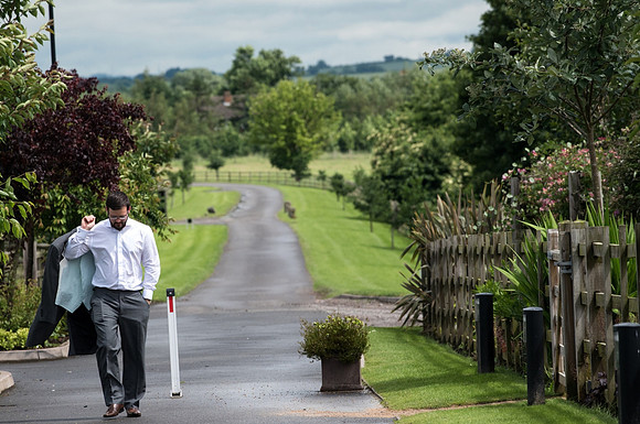 Mythe Barn Wedding Photographer