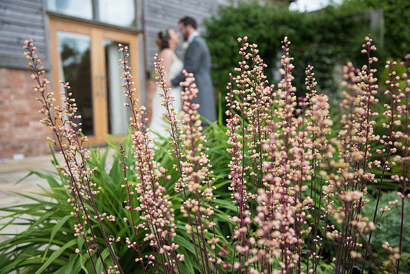 Mythe Barn Wedding Photographer