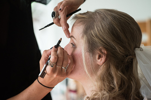 Alan and Fiona Wedding Photography at Badgers Mount