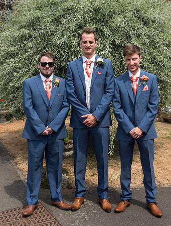 Alan and Fiona Wedding Photography at Badgers Mount