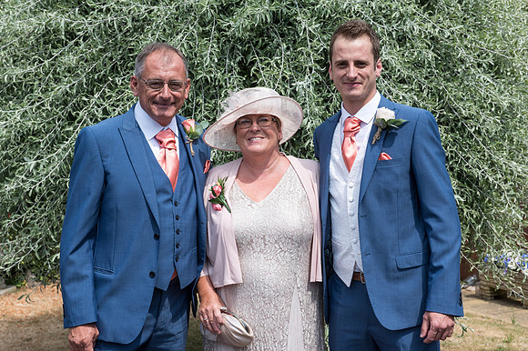 Alan and Fiona Wedding Photography at Badgers Mount