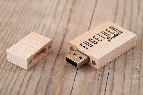 Wooden USB Box for Wedding Photographs